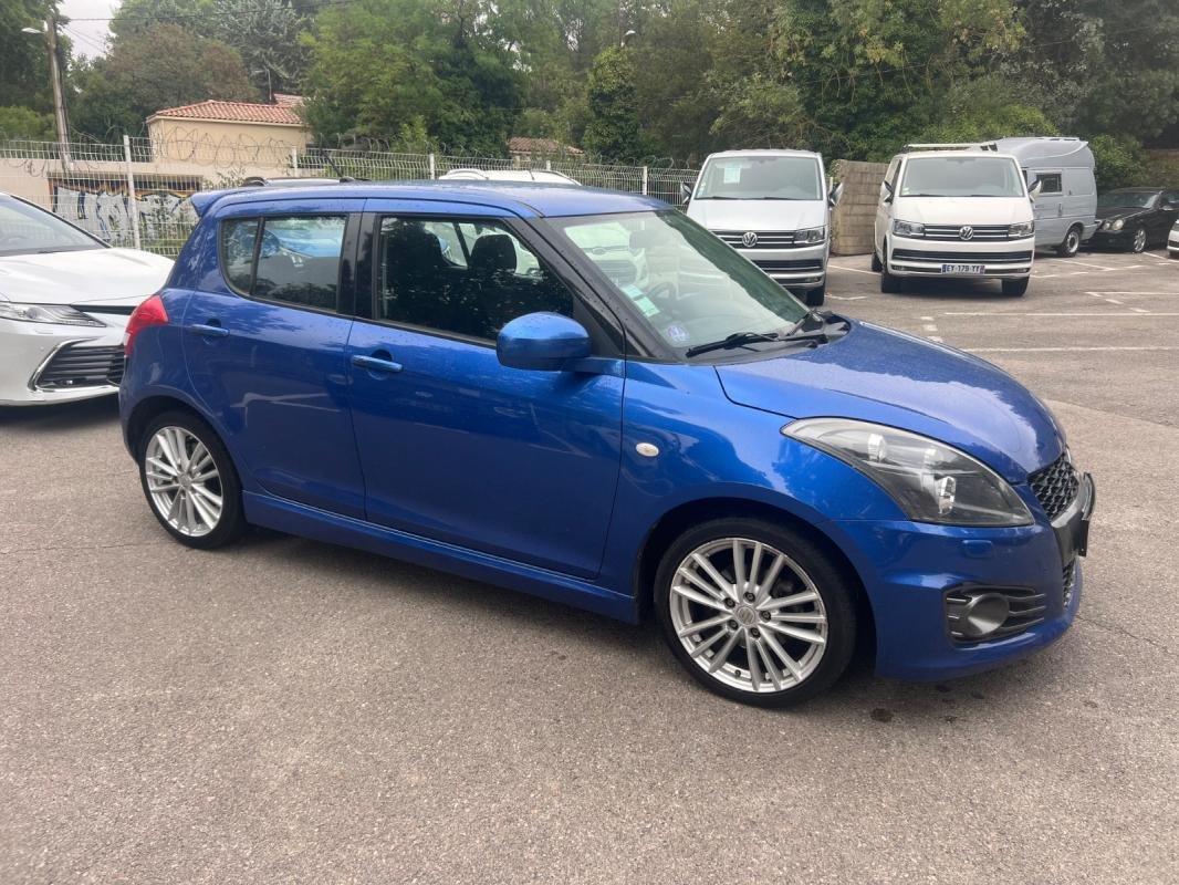 Suzuki Swift - Photo 2