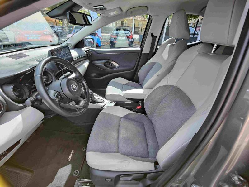 Toyota Yaris - Photo 14