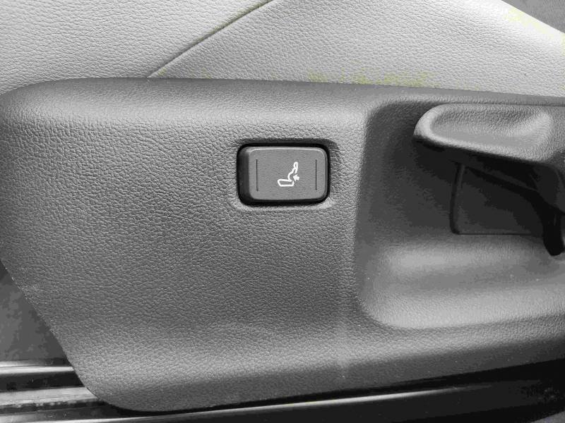 Toyota Yaris - Photo 17