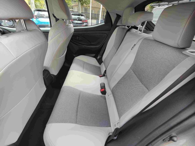 Toyota Yaris - Photo 33