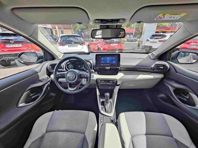 Toyota Yaris - Photo 9