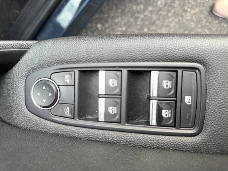 Renault Captur - Photo 13