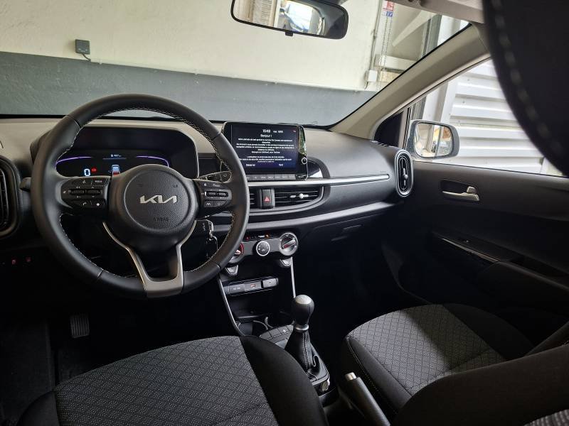 Kia Picanto - Photo 12