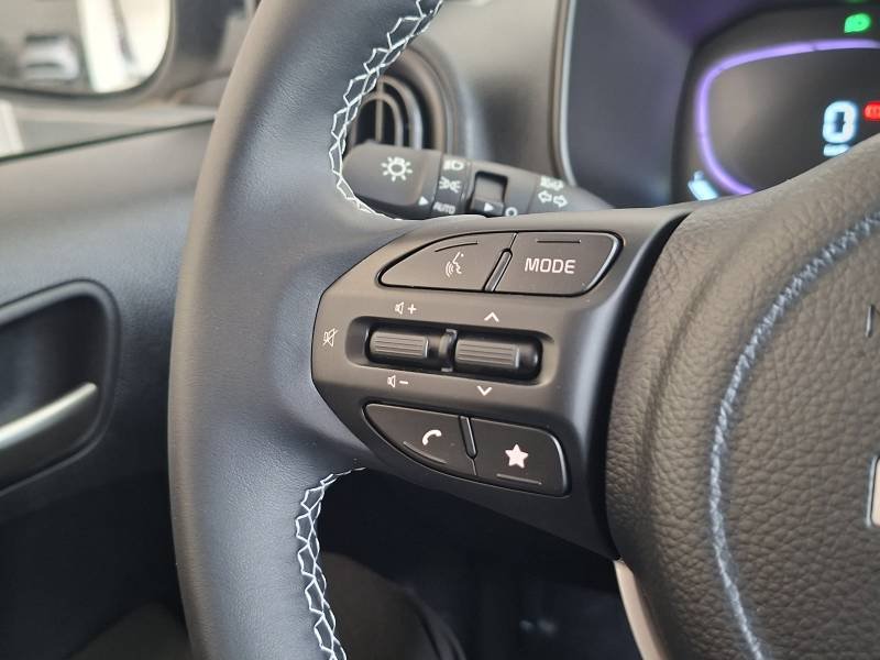 Kia Picanto - Photo 15