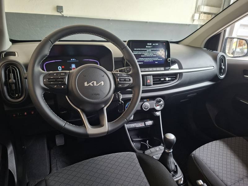 Kia Picanto - Photo 13