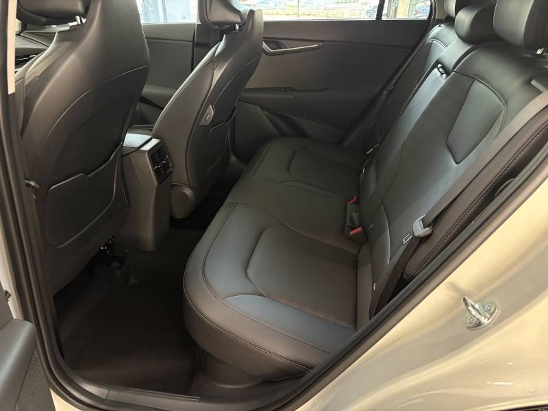 Kia Niro - Photo 32