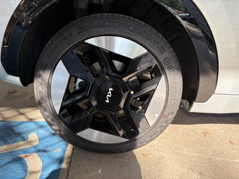 Kia Niro - Photo 34