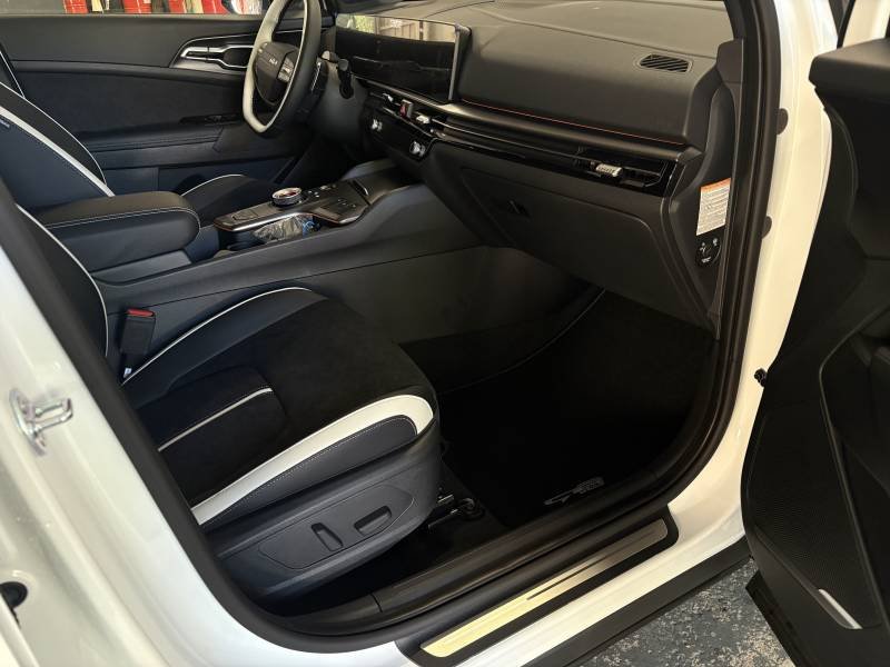 Kia Sportage - Photo 12