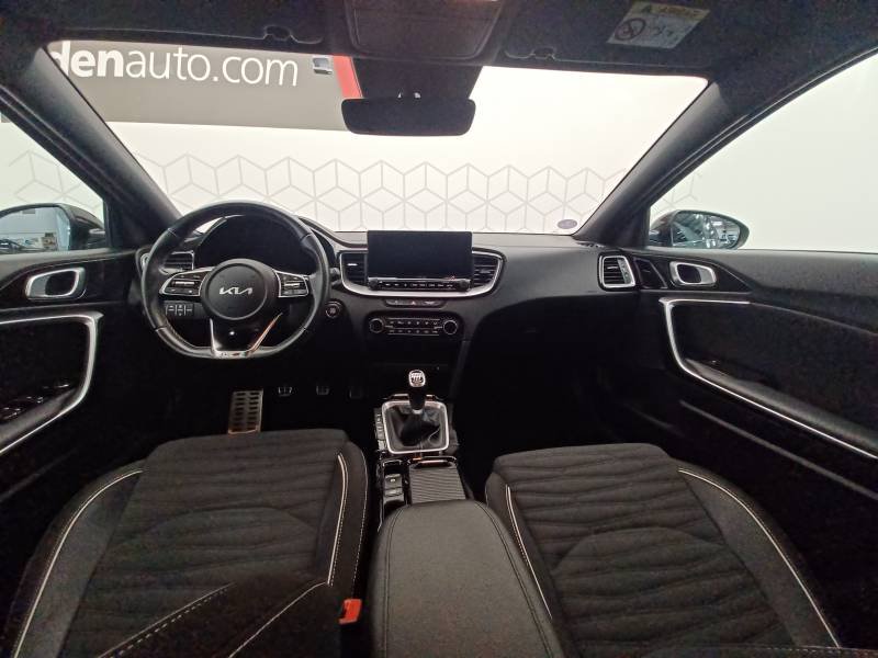 Kia CEED - Photo 12
