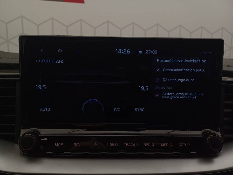 Kia CEED - Photo 21