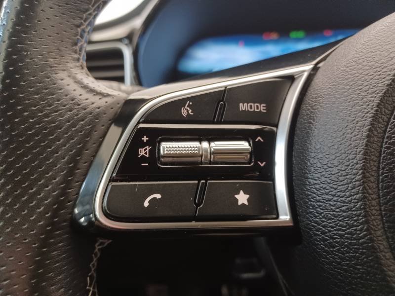 Kia CEED - Photo 27