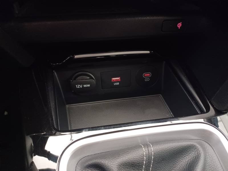 Kia CEED - Photo 30