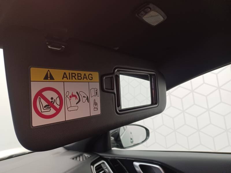 Kia CEED - Photo 43
