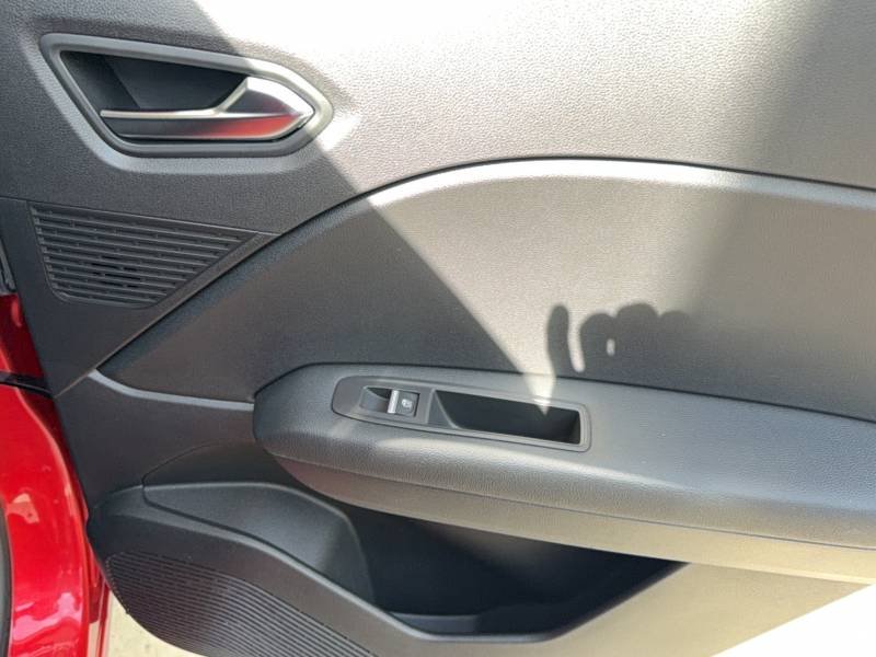 Renault Captur - Photo 13