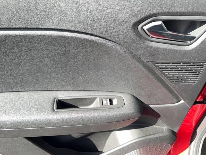Renault Captur - Photo 16