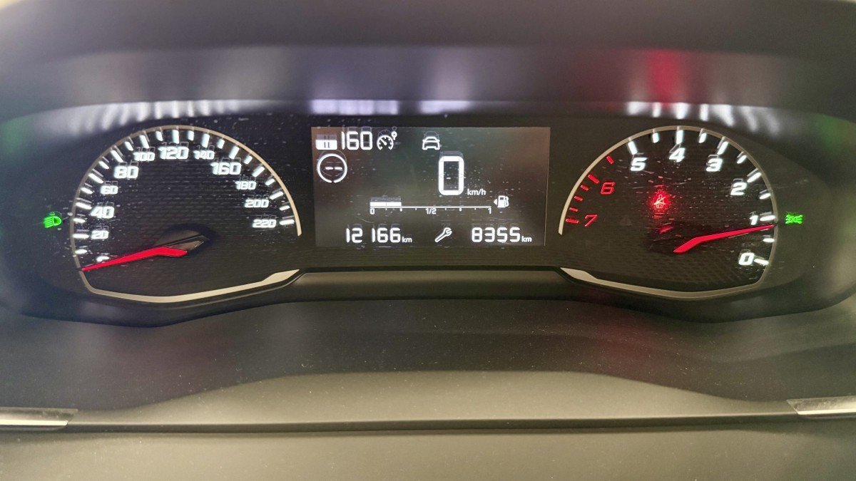 Peugeot 208 - Photo 11