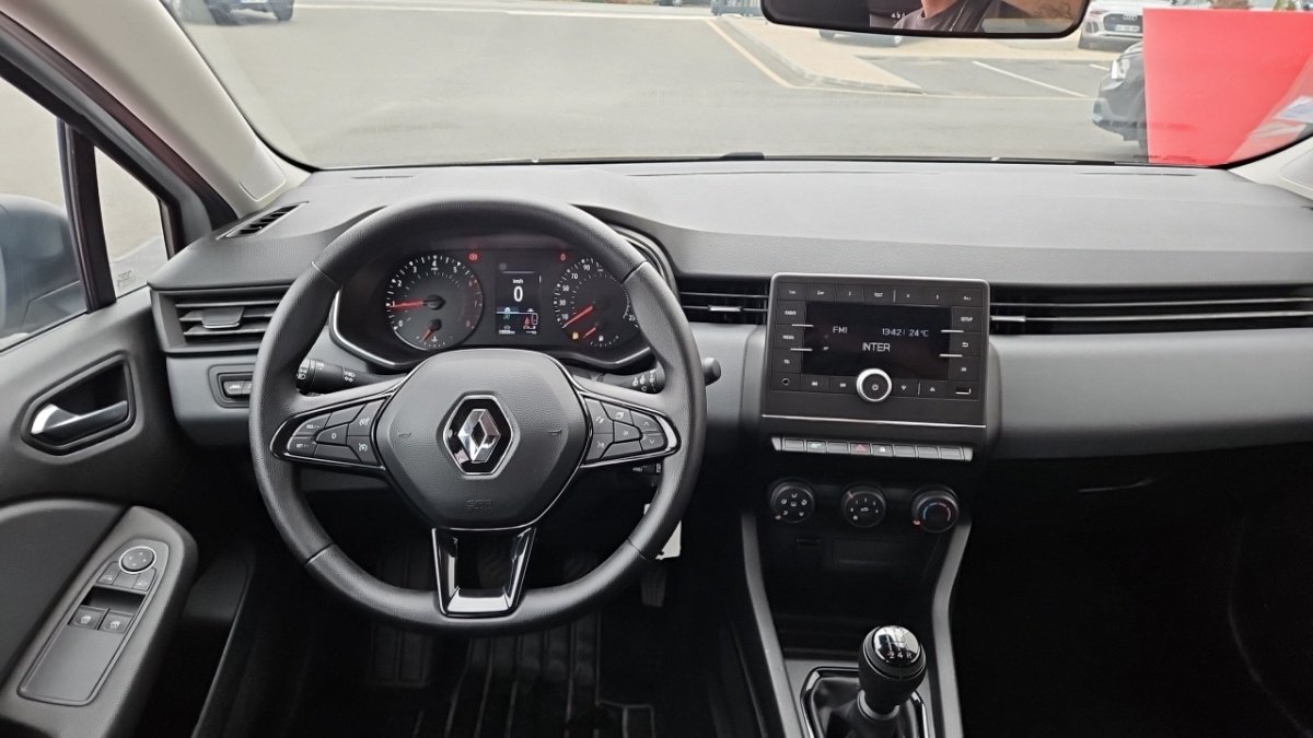 Renault Clio - Photo 14