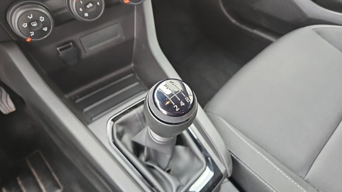 Renault Clio - Photo 23