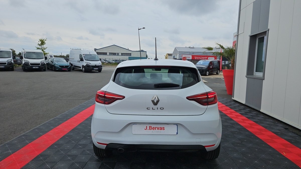 Renault Clio - Photo 4