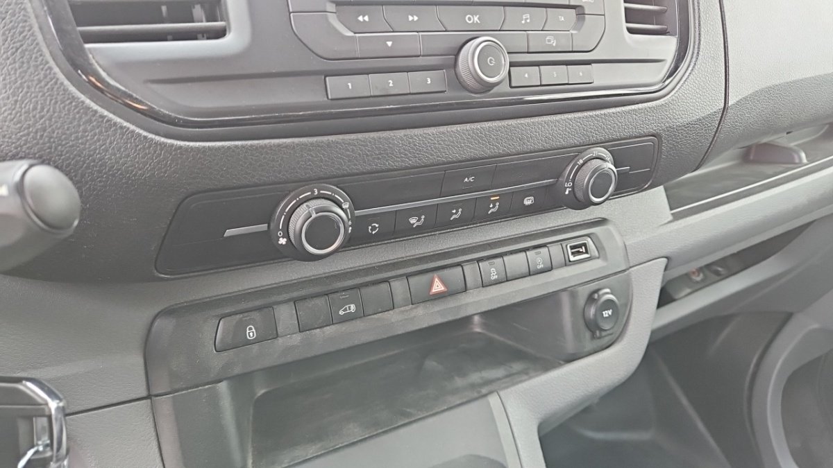 Citroën Jumpy - Photo 24