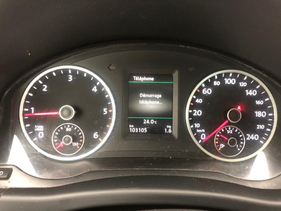 Volkswagen Tiguan - Photo 12