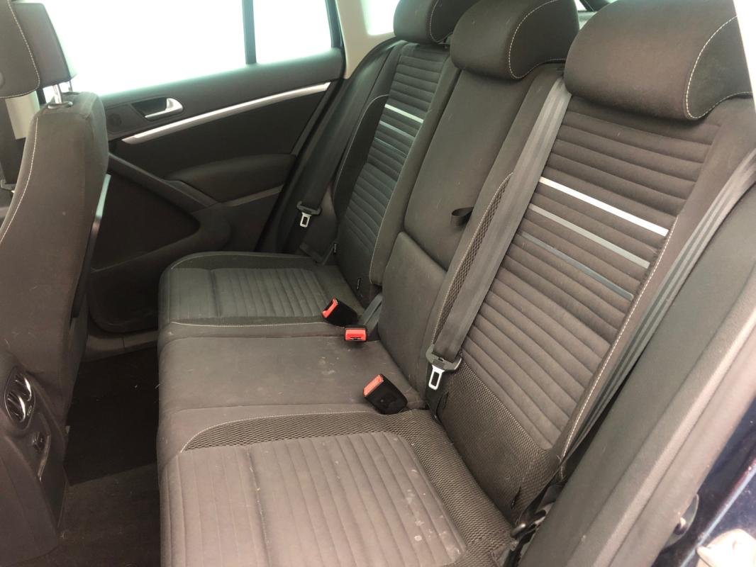 Volkswagen Tiguan - Photo 14
