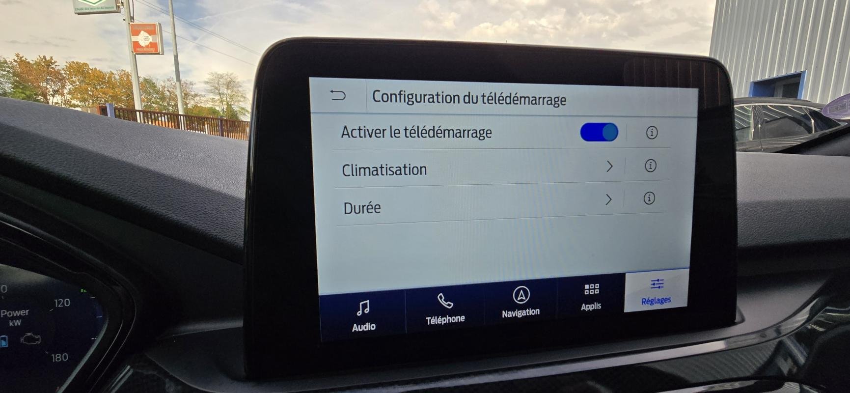 Ford Kuga - Photo 15