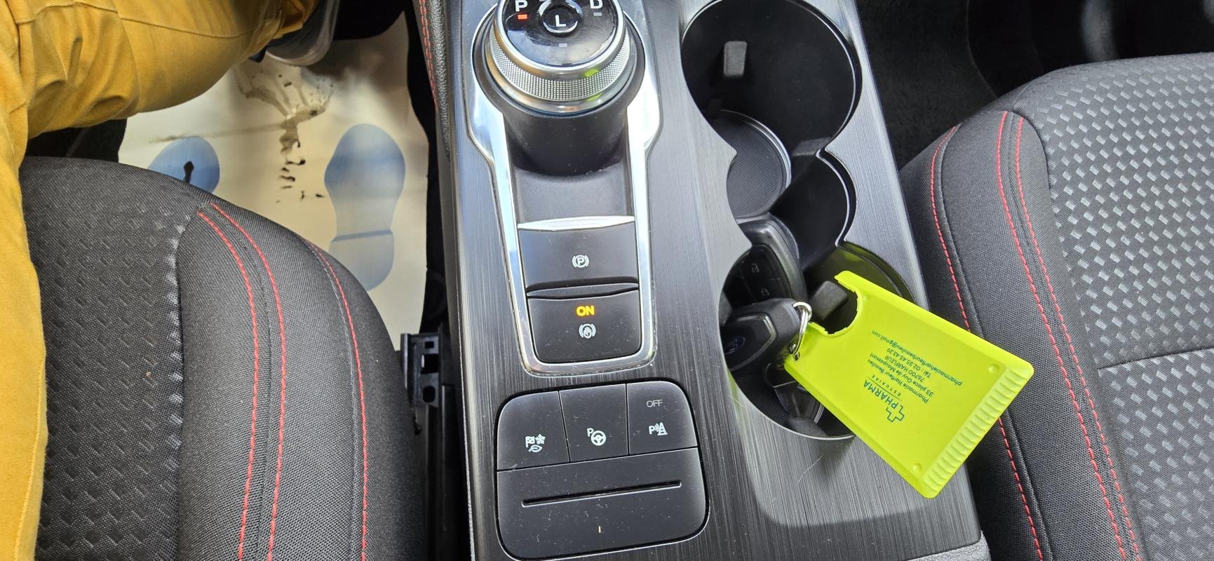 Ford Kuga - Photo 20