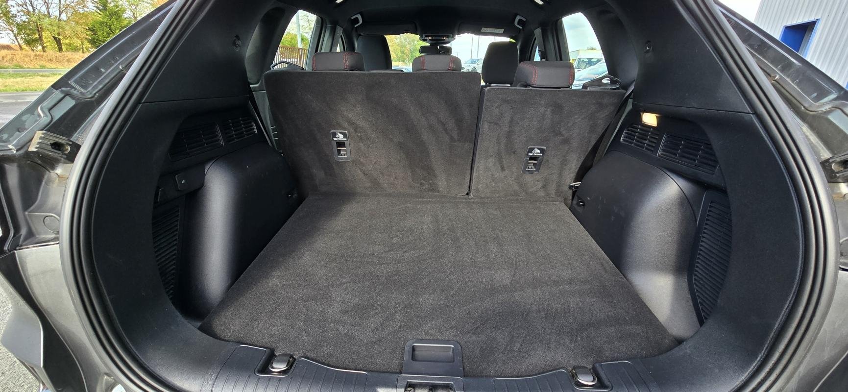 Ford Kuga - Photo 27