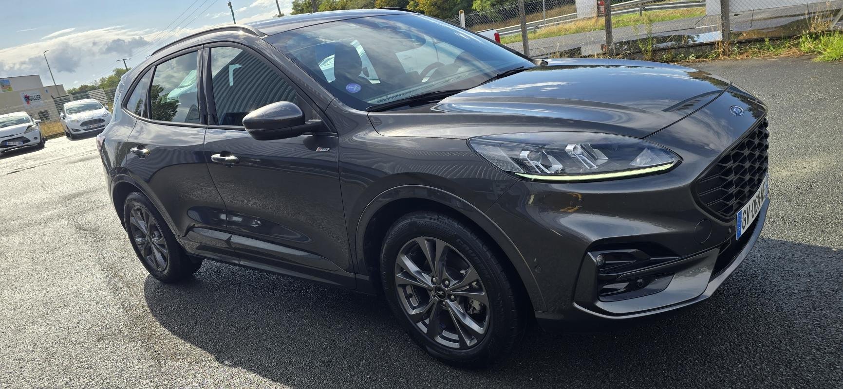 Ford Kuga - Photo 4