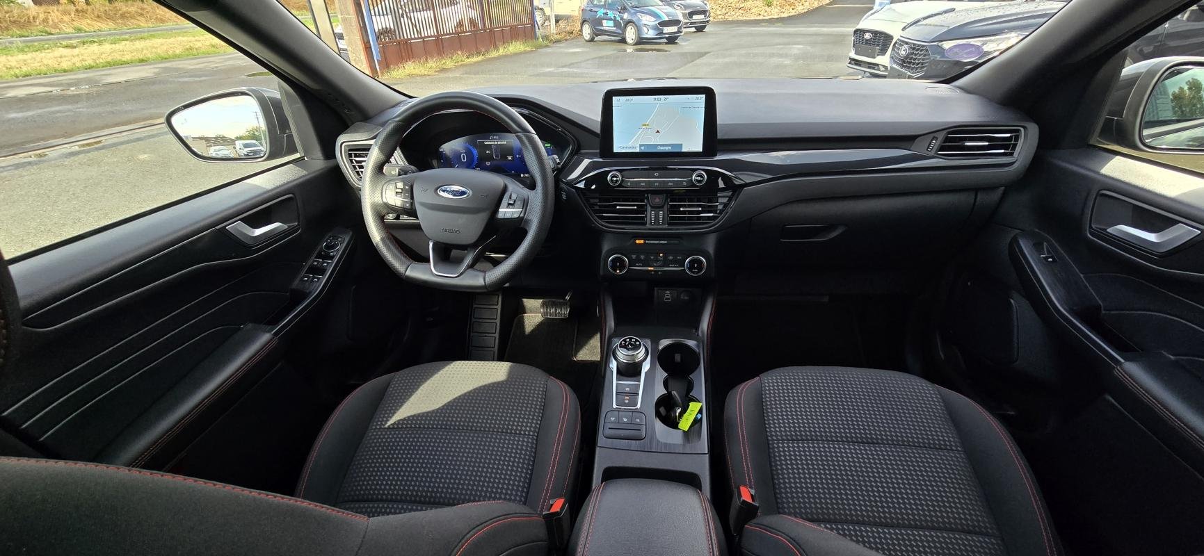 Ford Kuga - Photo 8