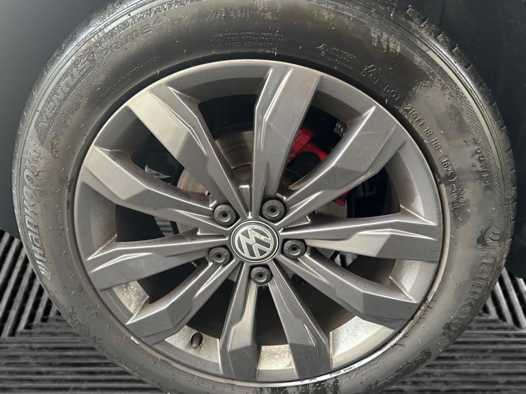 Volkswagen T-Roc - Photo 23