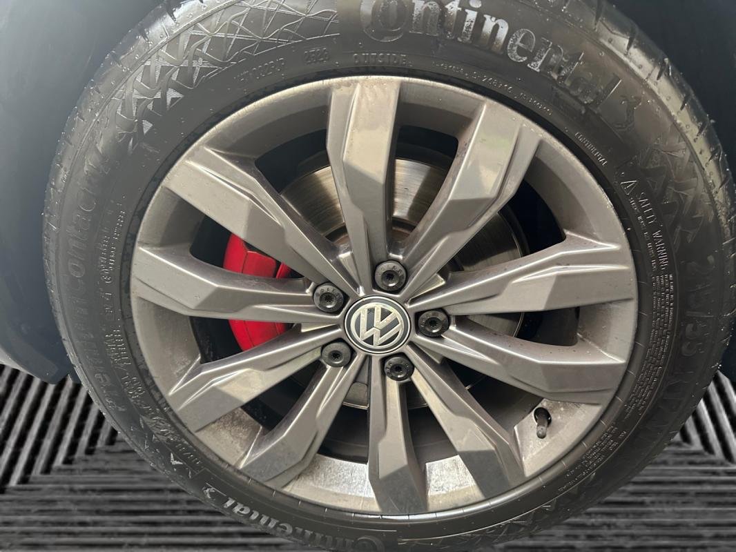 Volkswagen T-Roc - Photo 25
