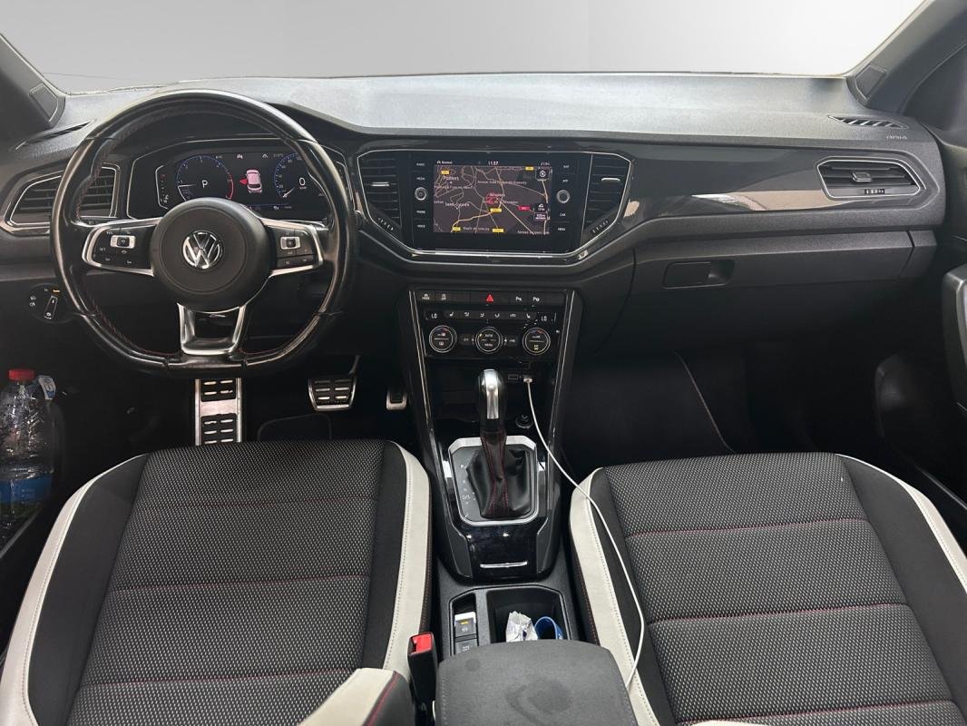 Volkswagen T-Roc - Photo 9
