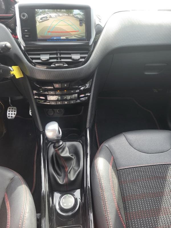 Peugeot 2008 - Photo 8