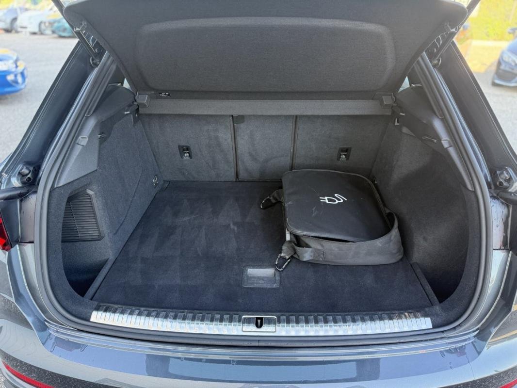 Audi Q3 - Photo 29