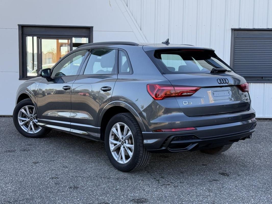 Audi Q3 - Photo 5