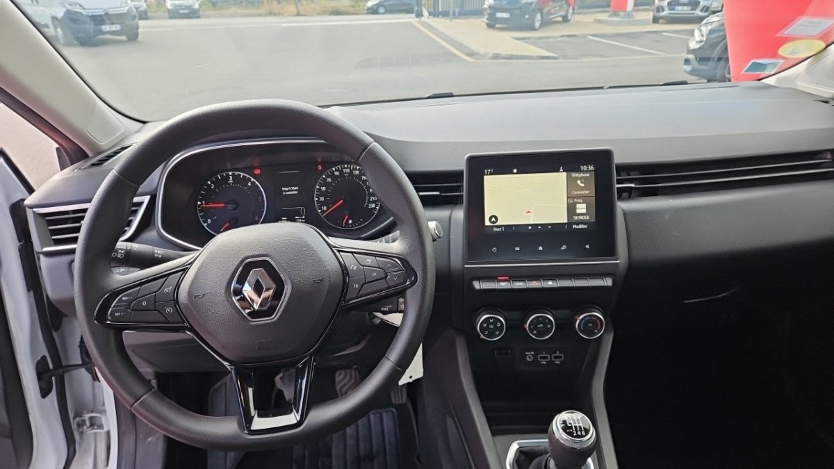 Renault Clio - Photo 15