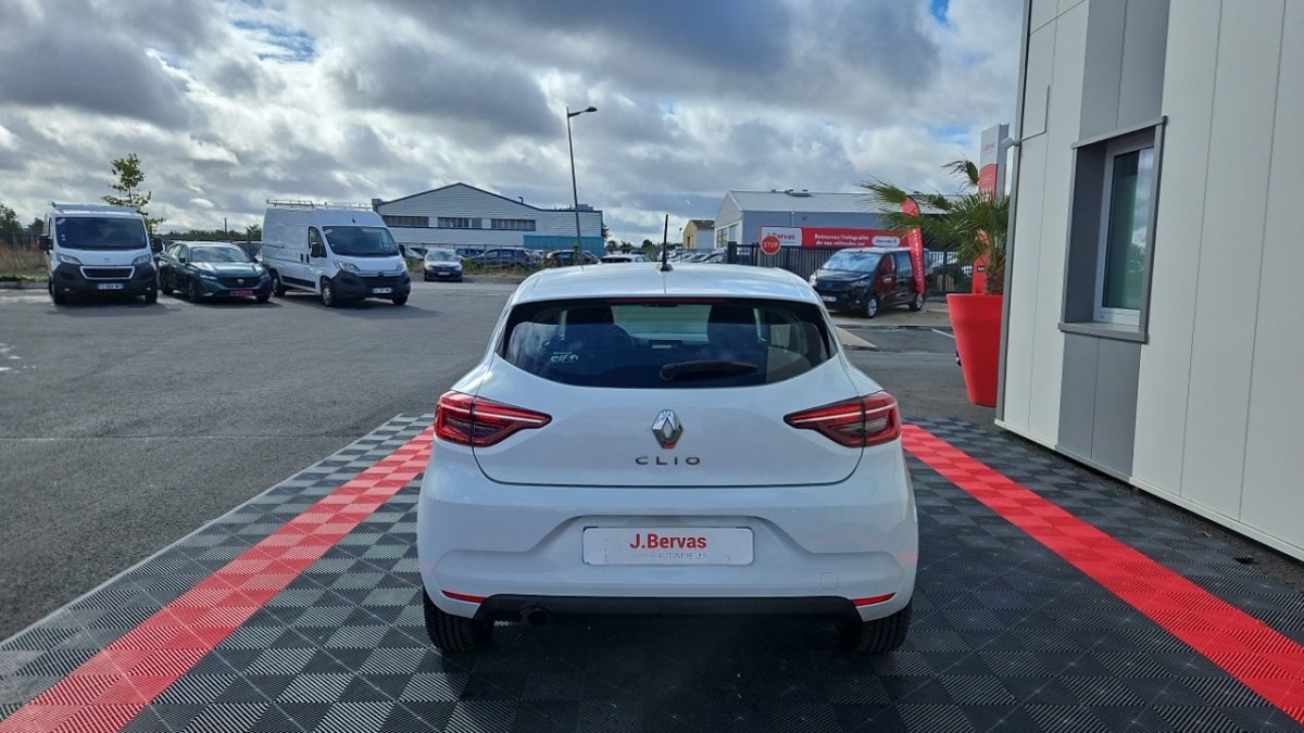 Renault Clio - Photo 4