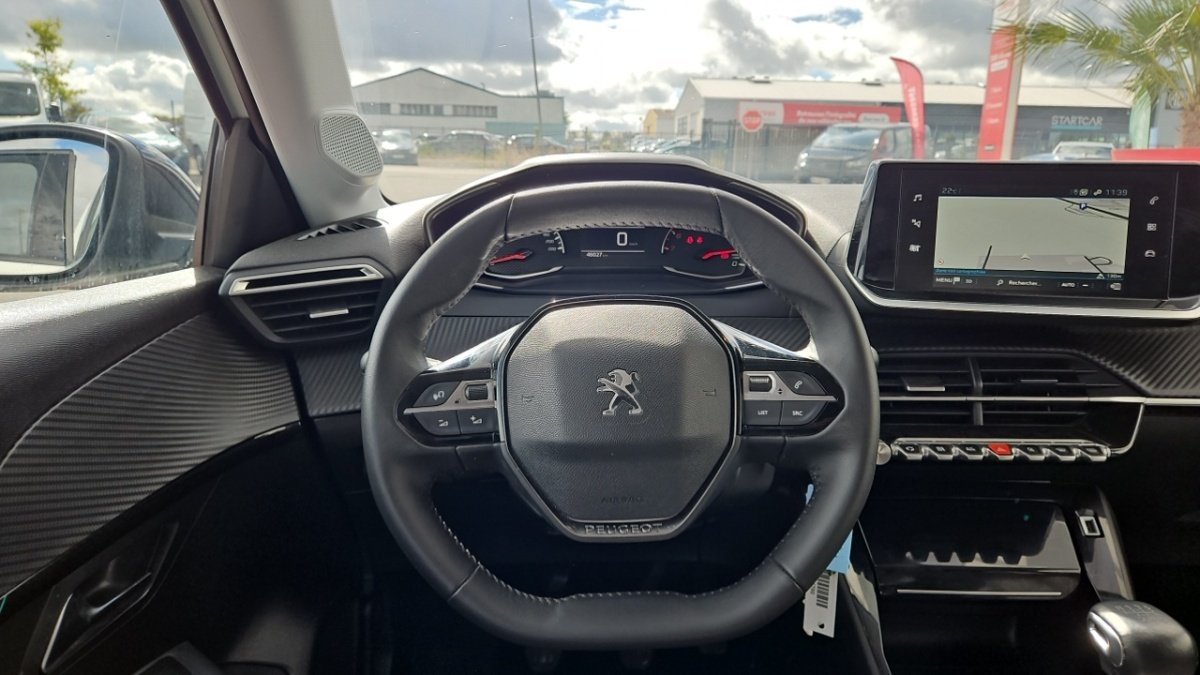 Peugeot 208 - Photo 15