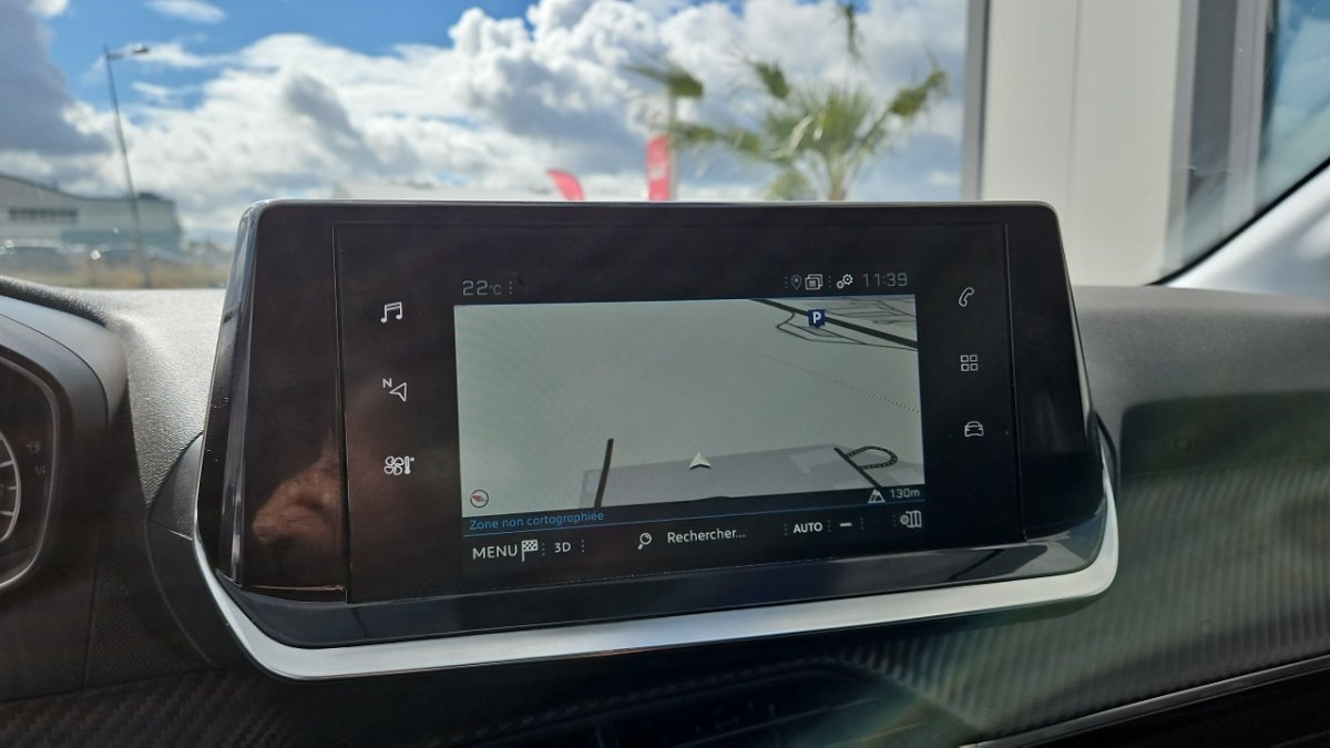 Peugeot 208 - Photo 19
