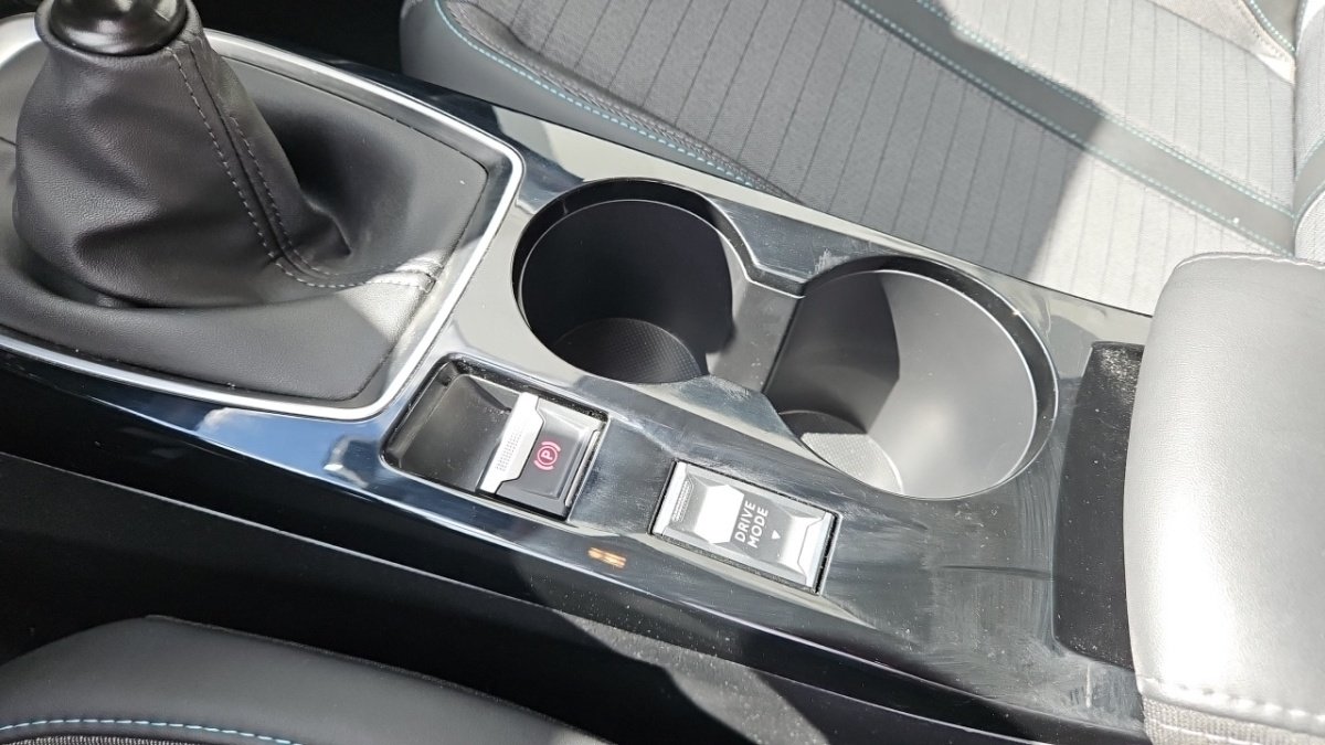 Peugeot 208 - Photo 28