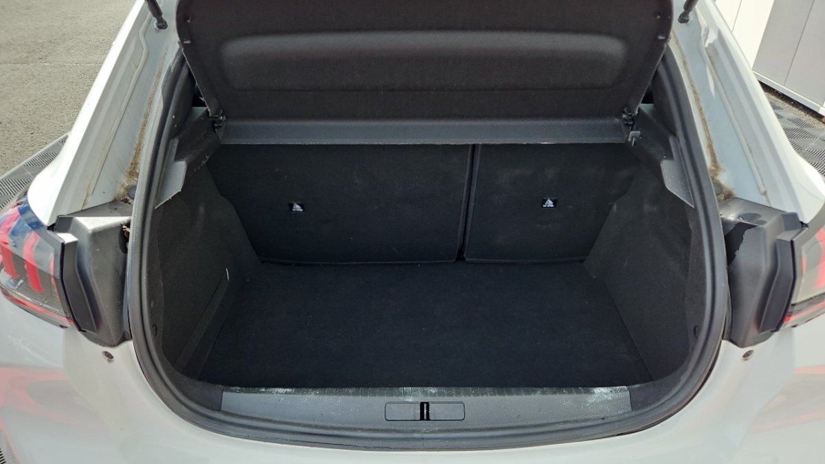 Peugeot 208 - Photo 9