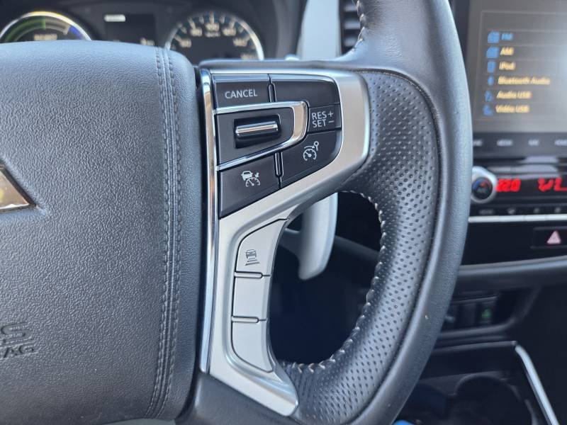 Mitsubishi Outlander - Photo 22