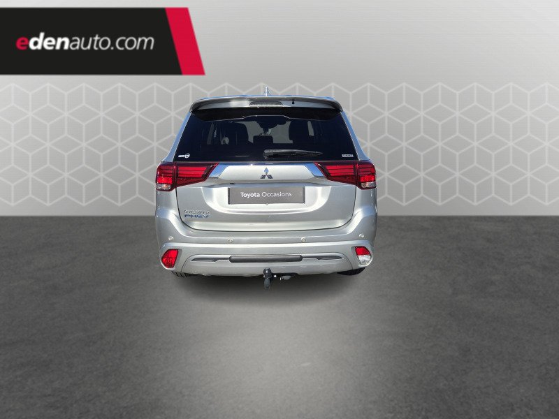 Mitsubishi Outlander - Photo 4