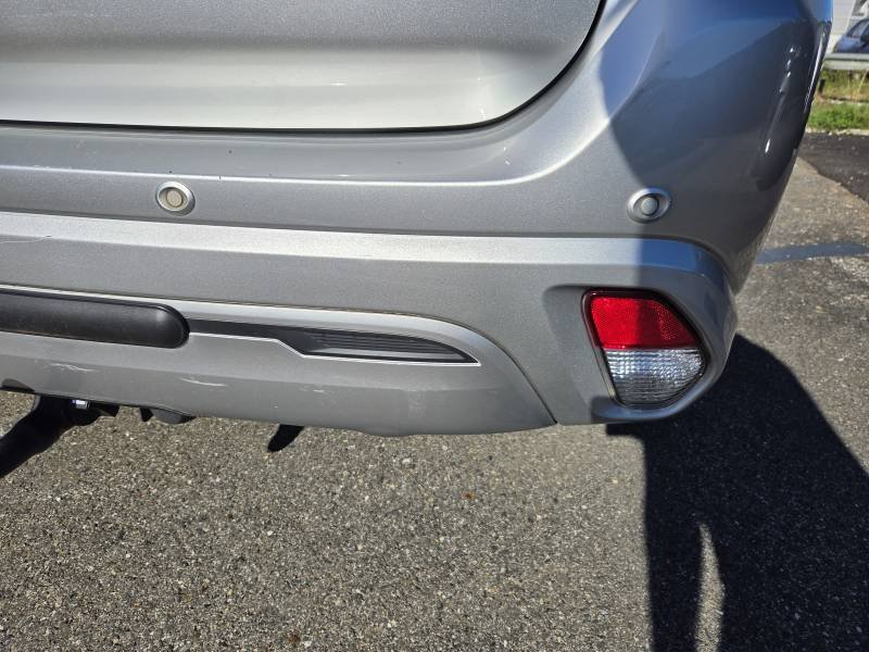 Mitsubishi Outlander - Photo 9