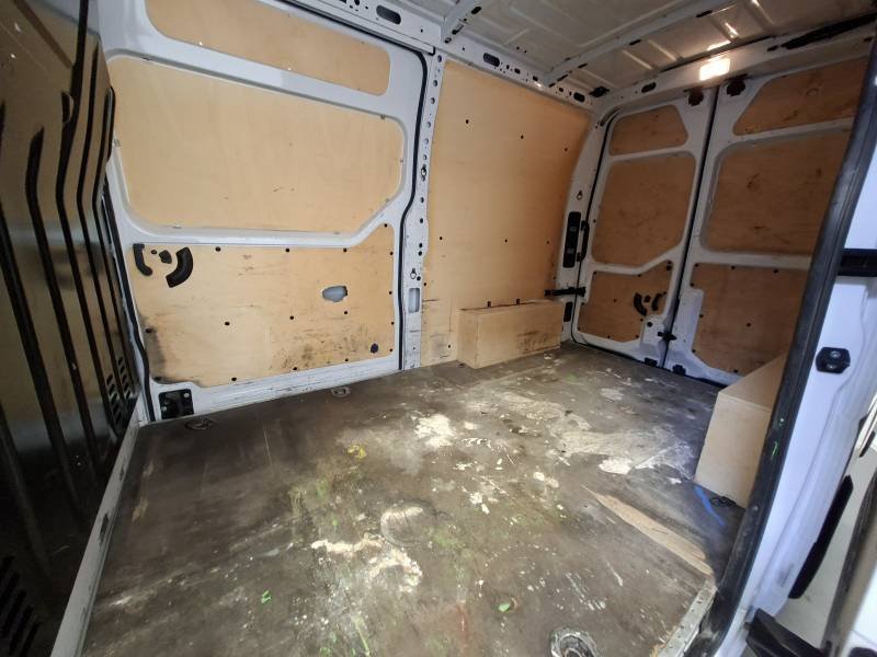 Nissan Interstar - Photo 11