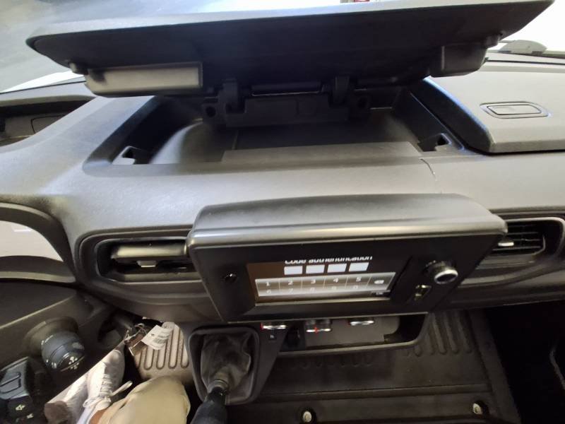 Nissan Interstar - Photo 8