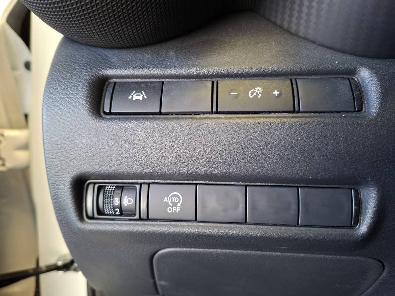 Nissan Juke - Photo 25
