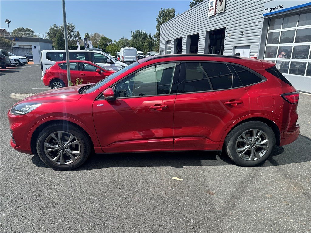 Ford Kuga - Photo 4